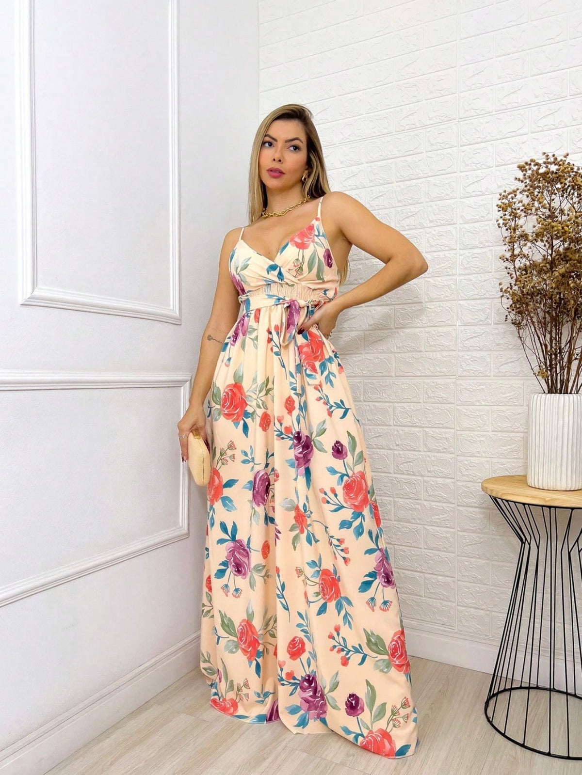 Vestido Feminino Longo Floral Alcinha ajustável